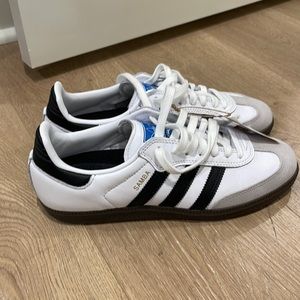 Adidas samba